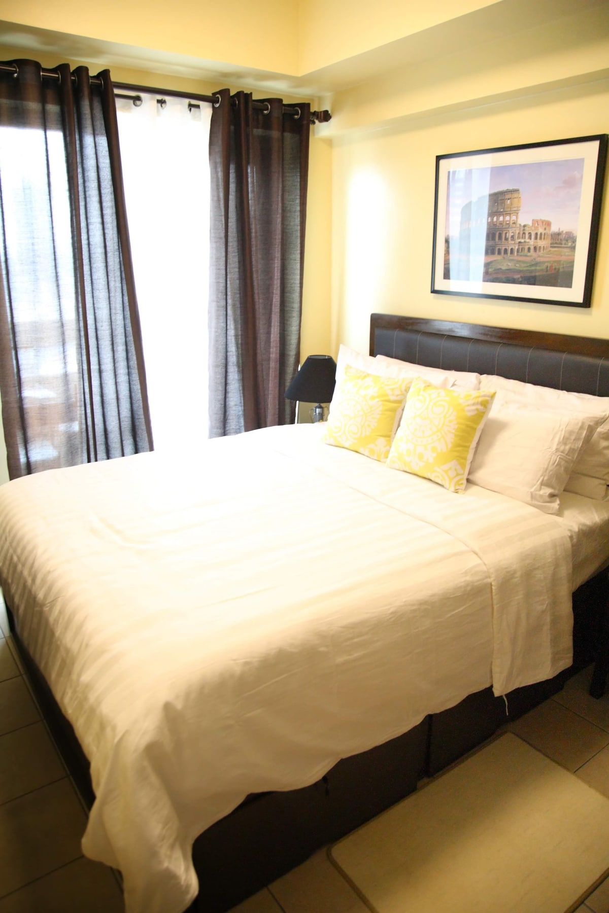 马卡蒂附近舒适的酒店公寓，配备无线网络和netflix