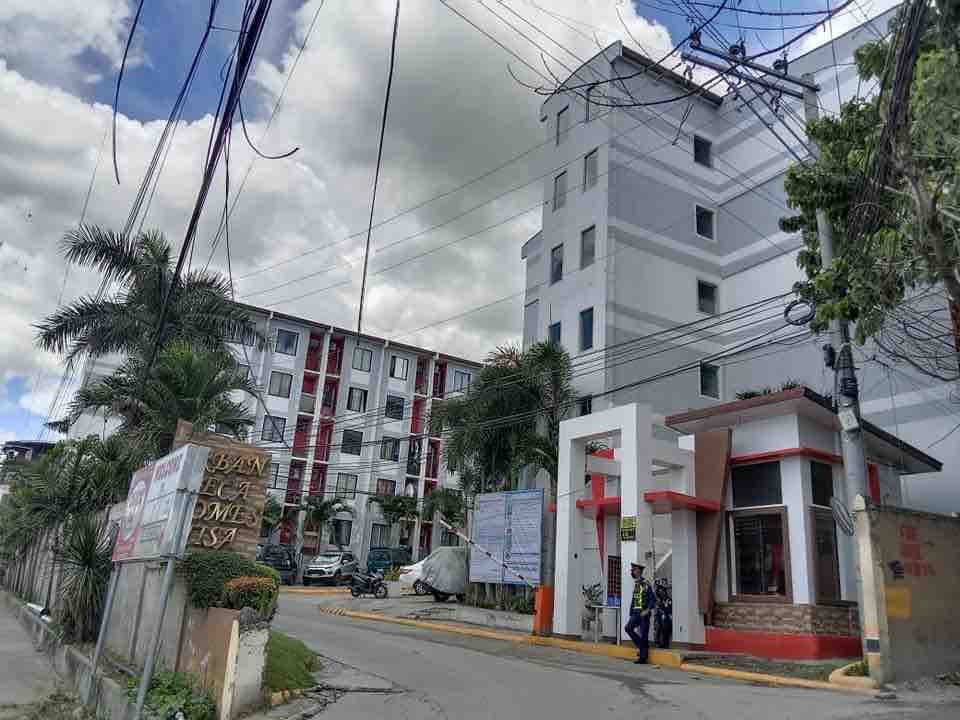 Cebu City  Studio Condo Unit-WIFI-A/C-Hot Shower