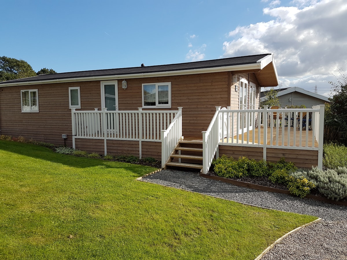 Hazel Lodge, Mercia Marina, Willington, Derby