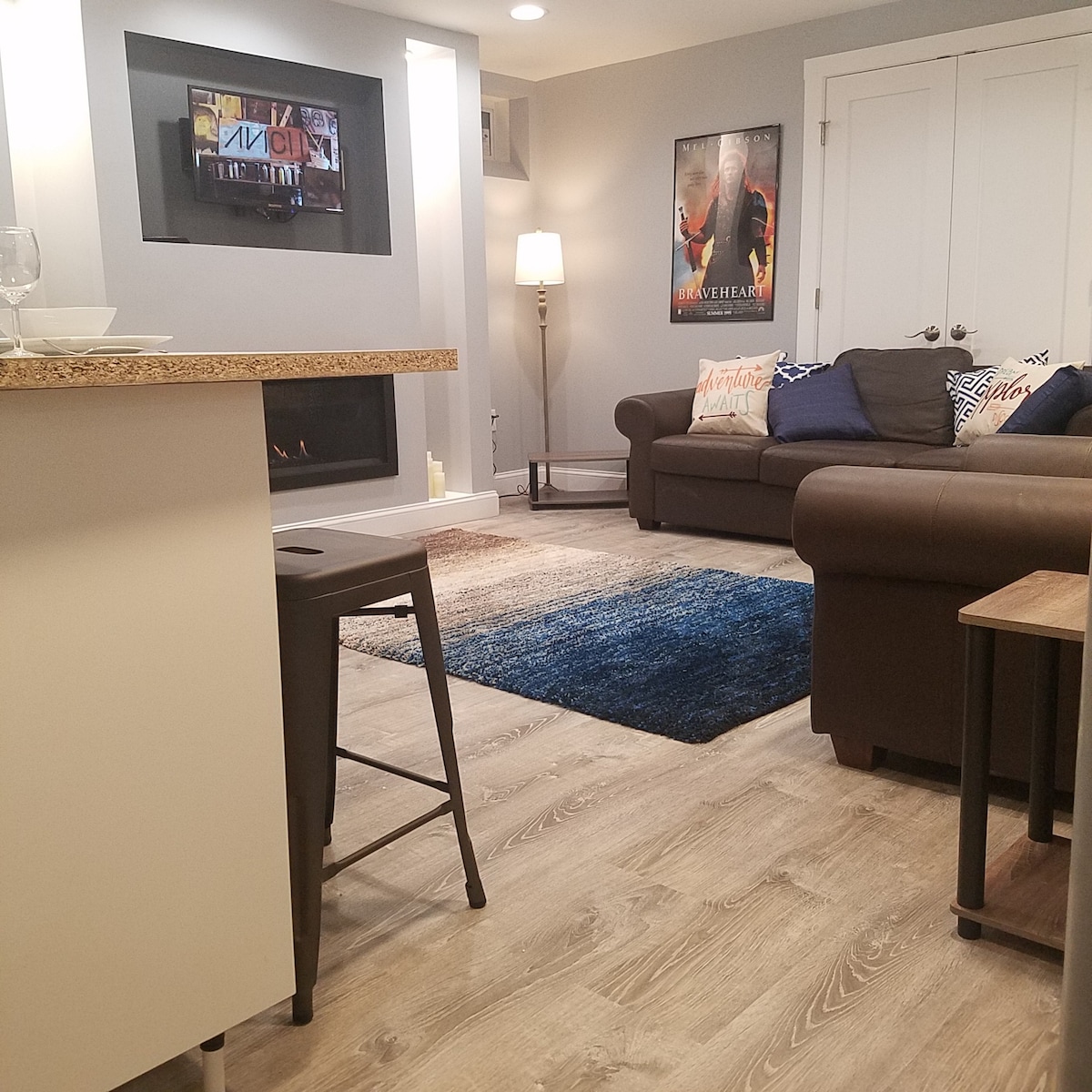 2 bed apartment in Boston