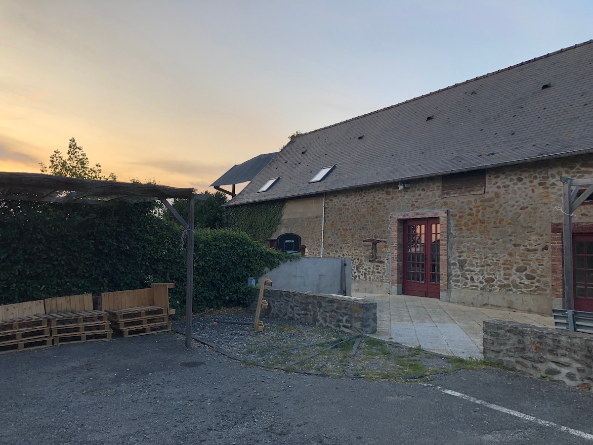 Le Hameau de Cyprien Maison gite à la campagne