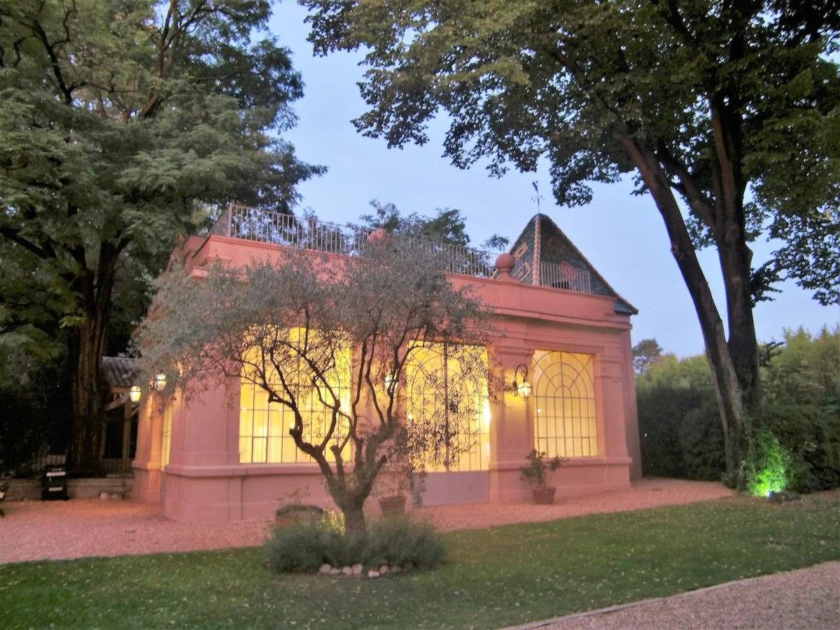 19th century Orangery: luxurious villa for 4