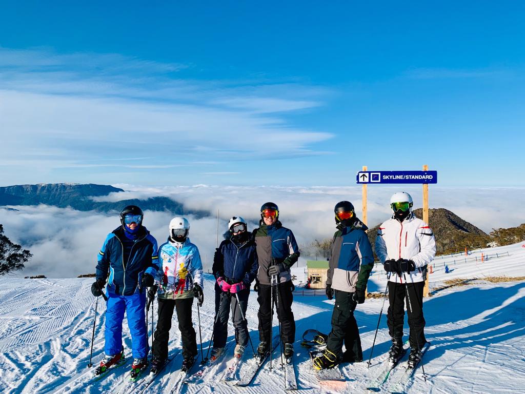 壮丽的滑雪MT BULLER -距离滑雪缆车450米