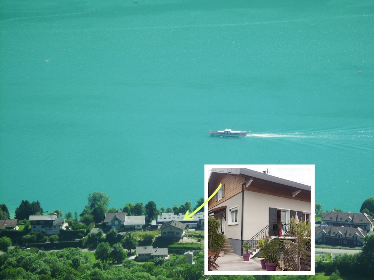 安纳西湖（ Lake Annecy ）沿岸的舒适公寓