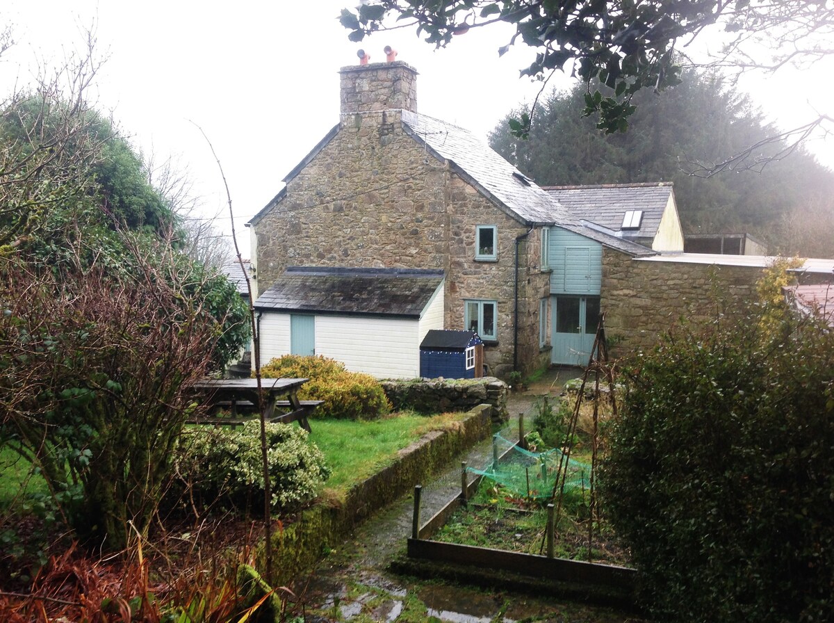 Character farmhouse in the middle of Bodmin Moor..