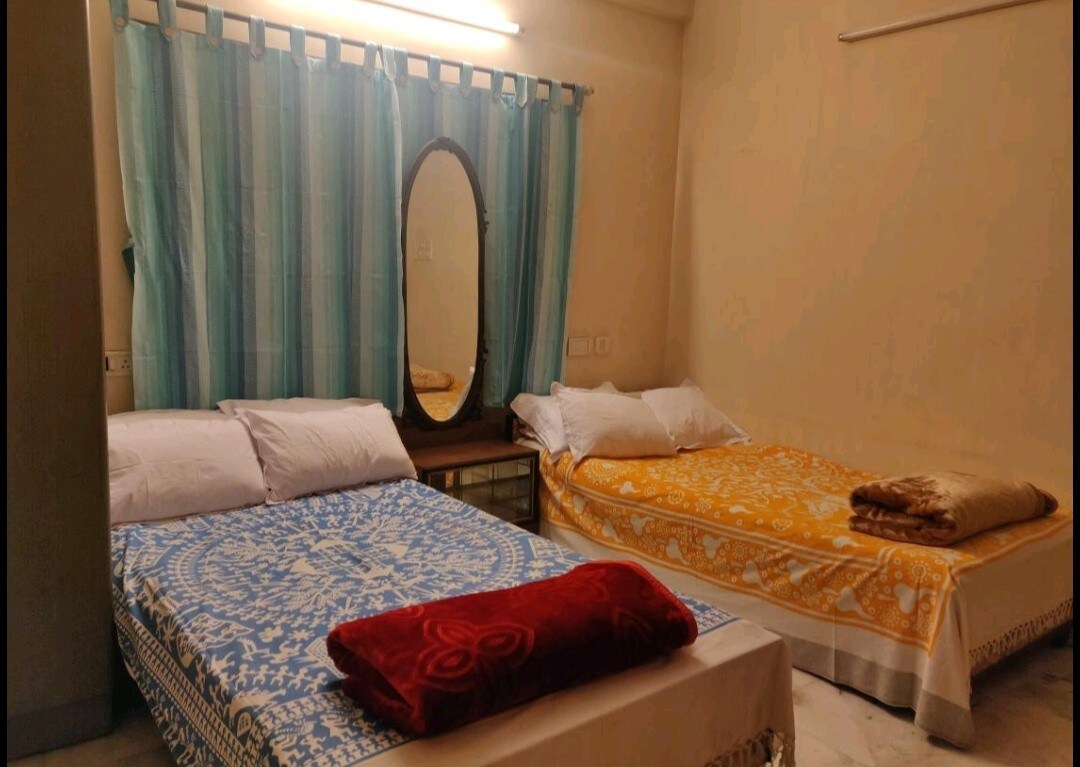 Jayantihomestay 4BHKEntire Flat )Ballygunge-KOL-29