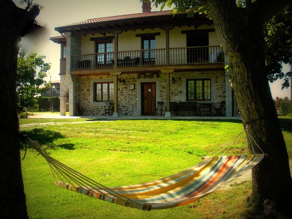 Ángel de Xuanín. Casa Rural # Asturias