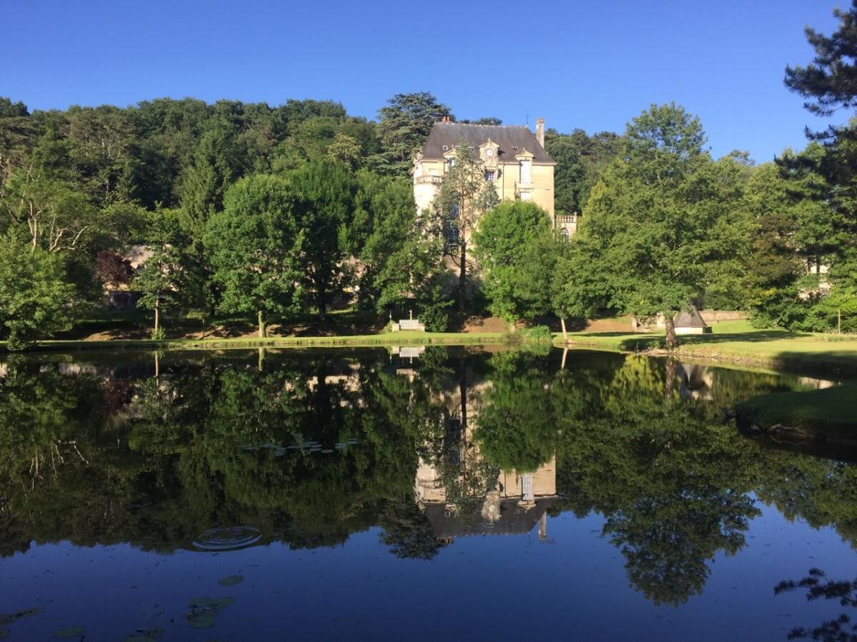 13人附属小屋Château Touraine