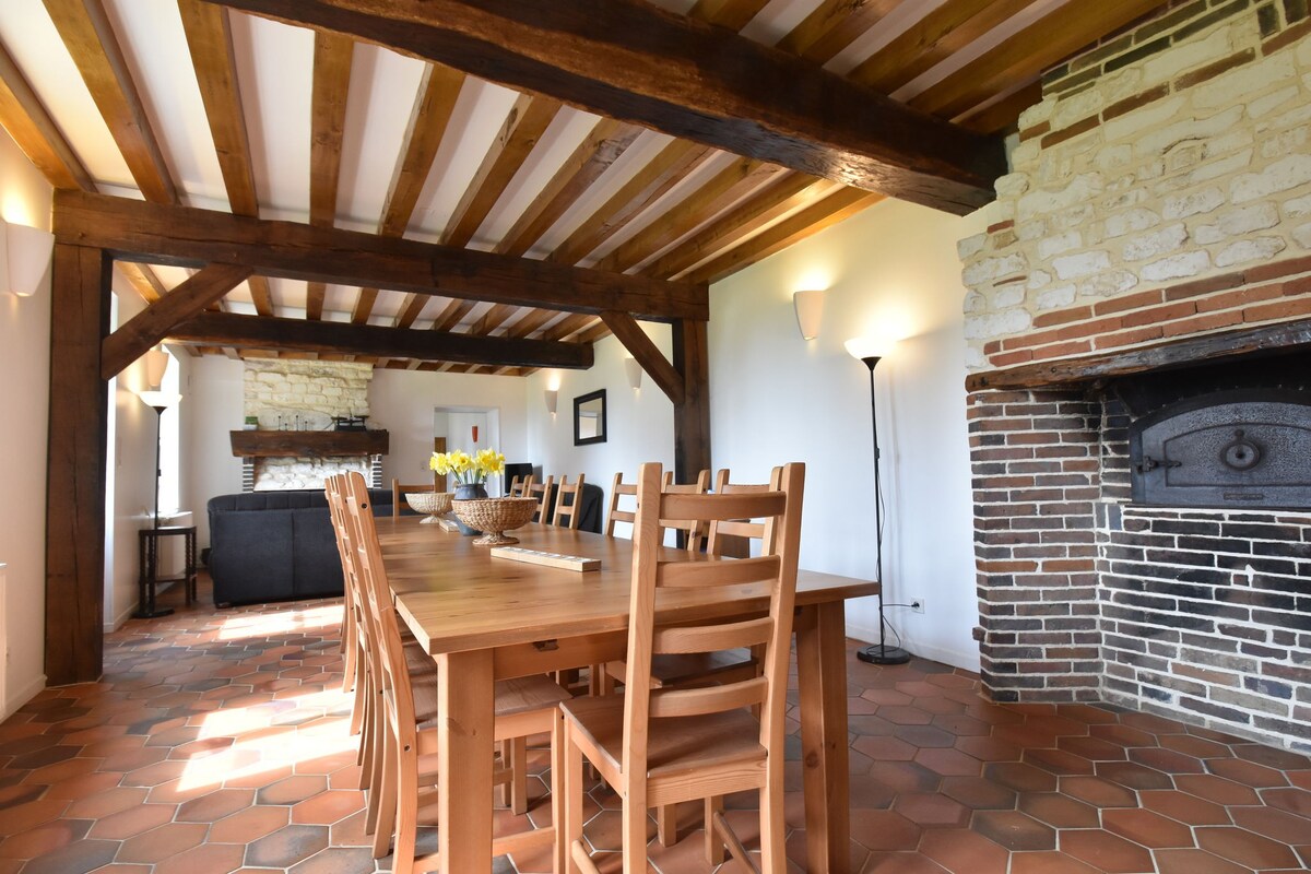 Spacious holiday home in Sormery with pool