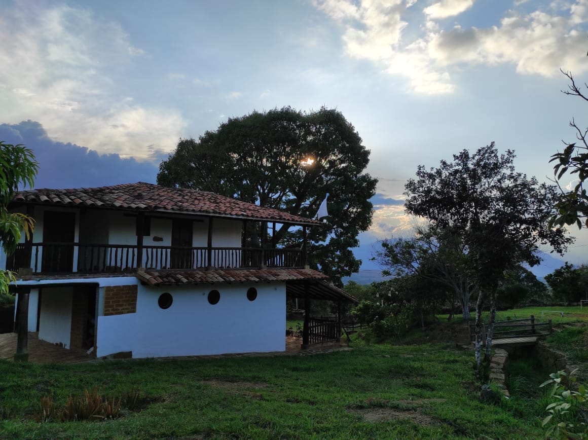Casa Ceiba de Mirabel-Barichara