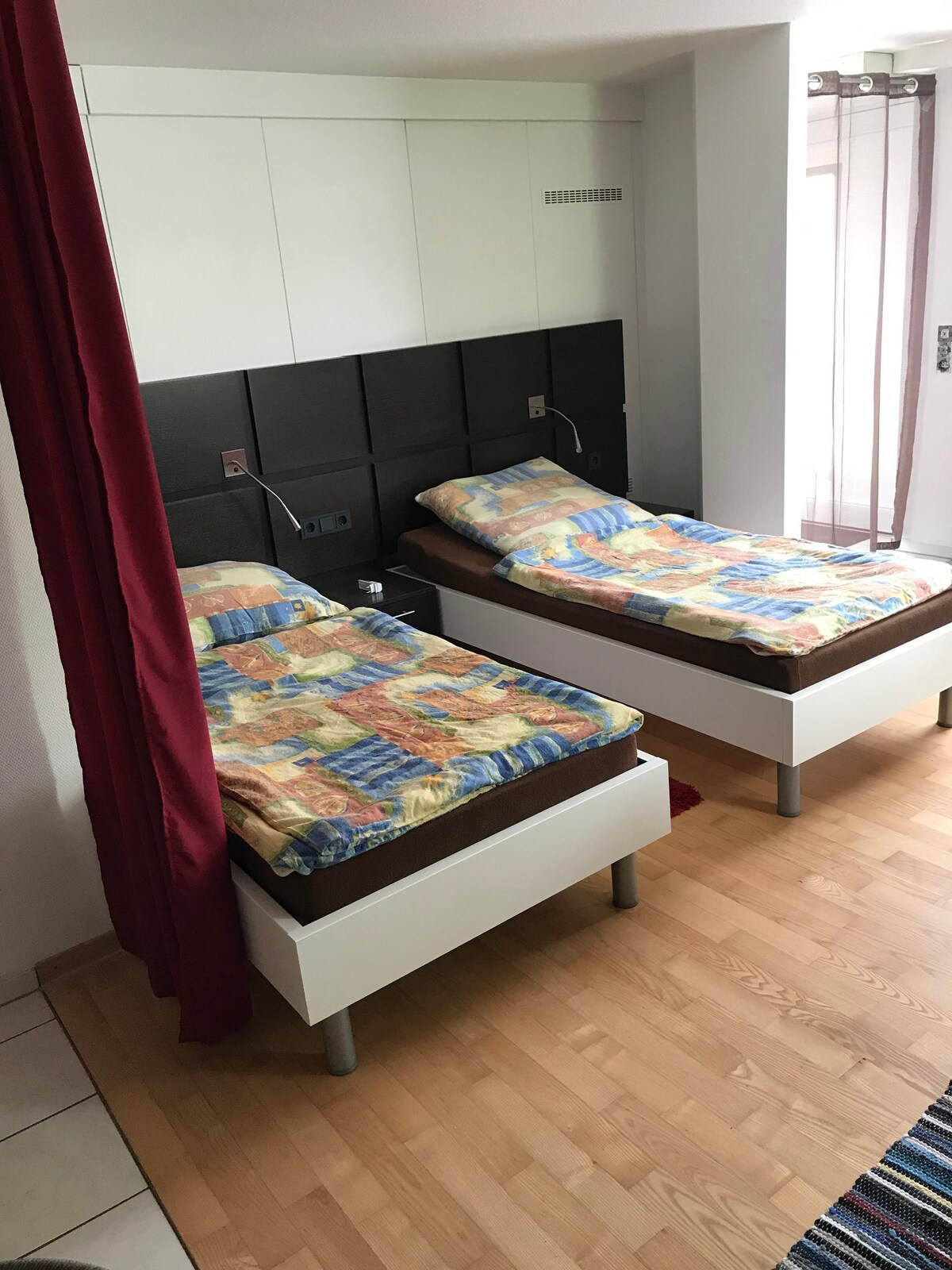 the Rommelsbacher -整套公寓2张床