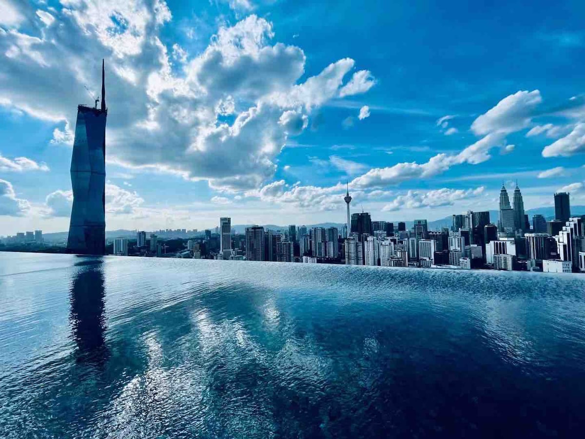 Infinity pool/42th floor 1BR,Link to Lalaport,KLCC