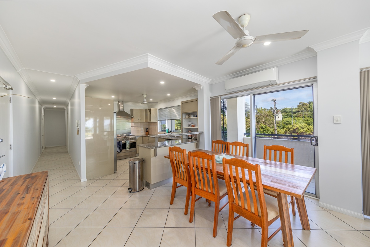 3 Bedroom with Rockpool and Magnetic Island views