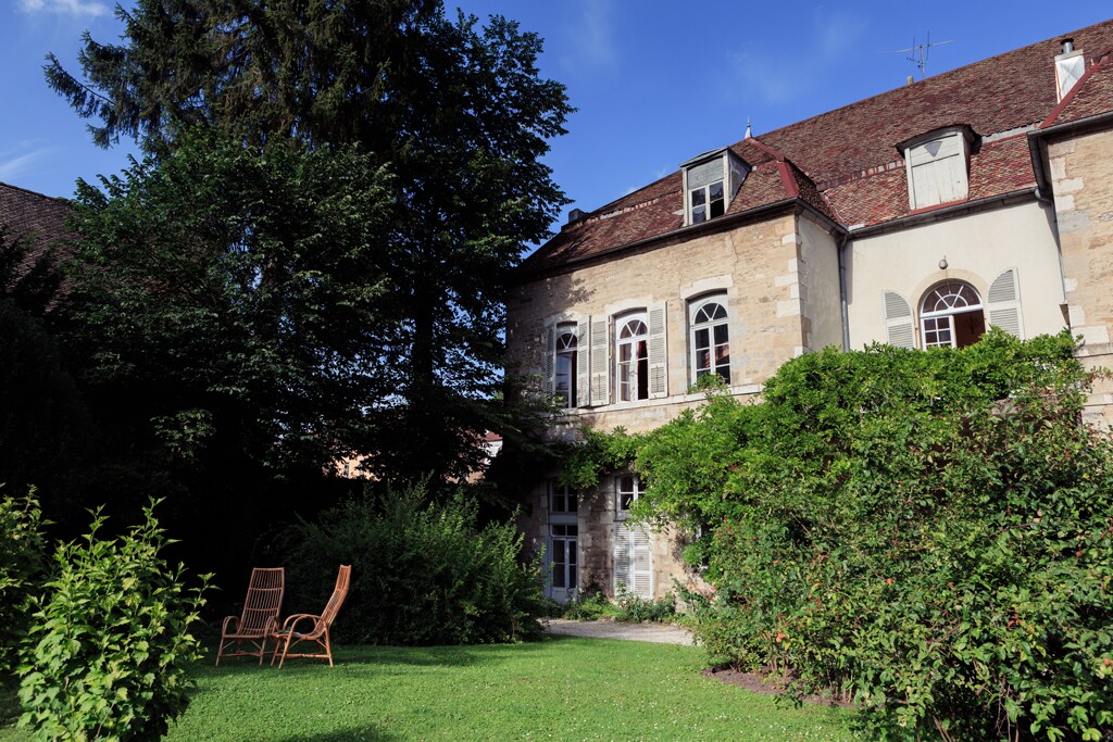 汝拉（ Jura ）历史悠久的私人宅邸