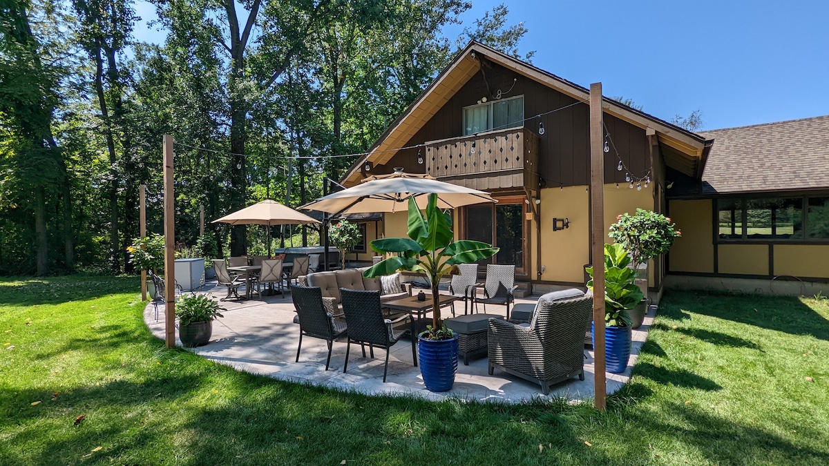 Sycamore House;  Chalet on the Olentangy River