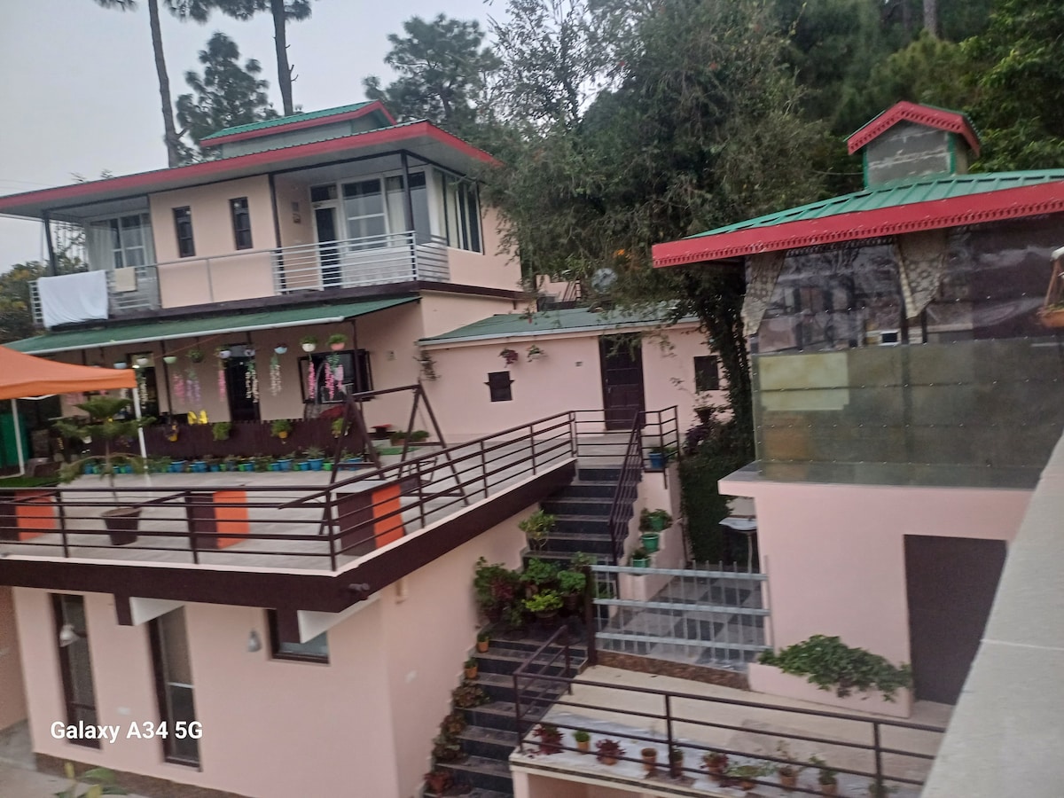 Patial Home Stay Kasauli (H.P.) INDIA