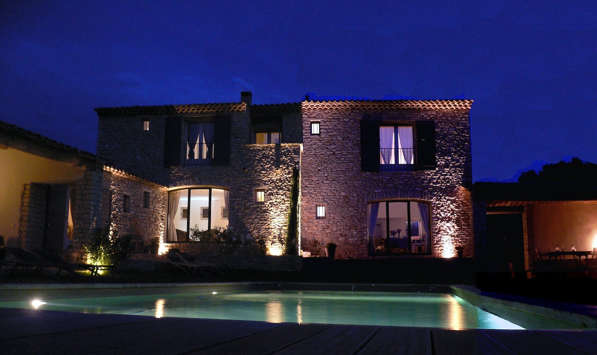 Superbe maison climatisée avec piscine chauffée