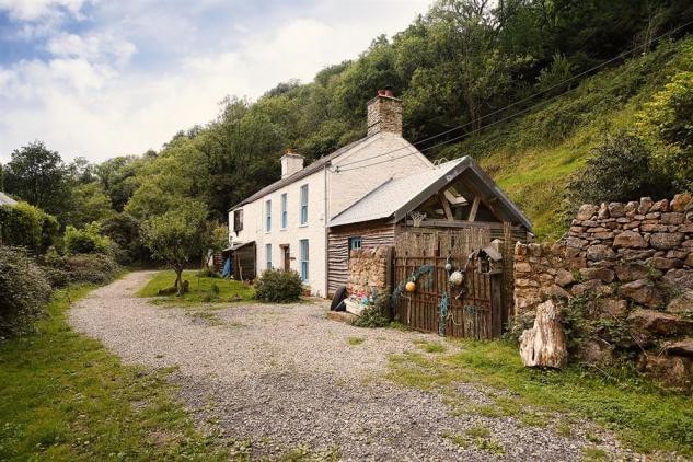 Ship Cottage, Pwll Du Bay, Gower