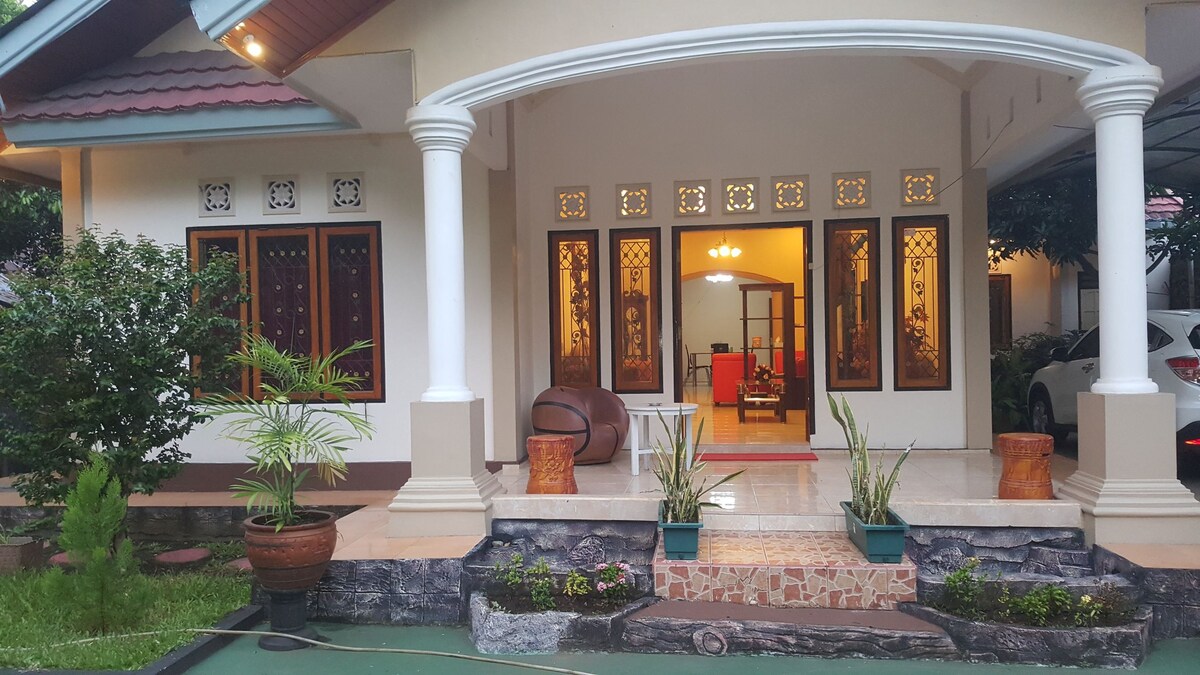 Manado Mapanget Homestay