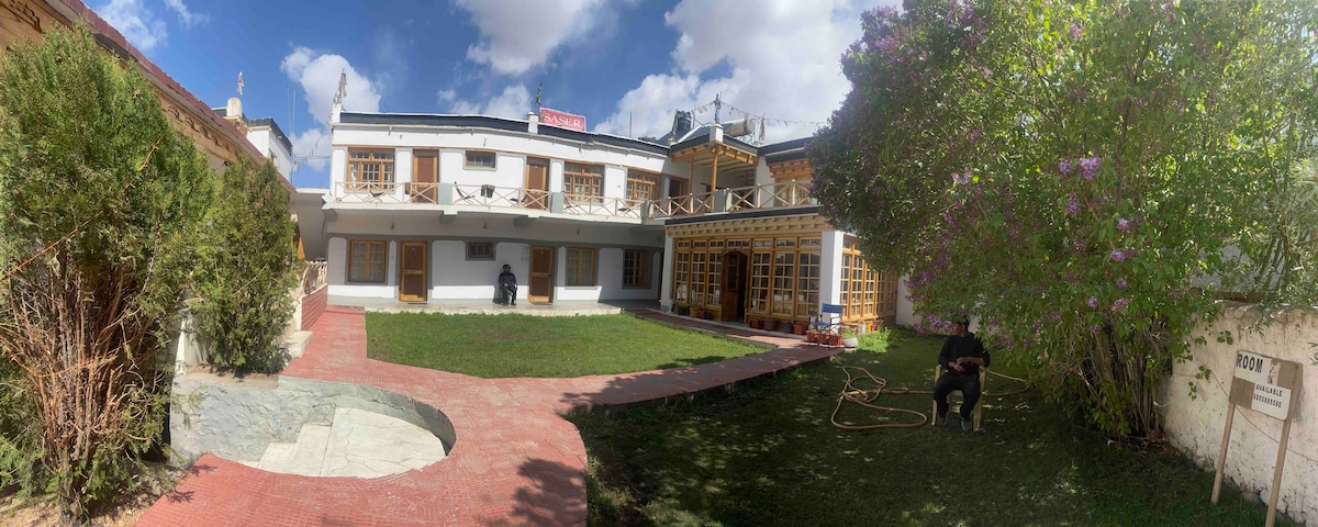 入住我们美丽的住宿加早餐房源，尽情享受Leh、Ladakh的最佳体验