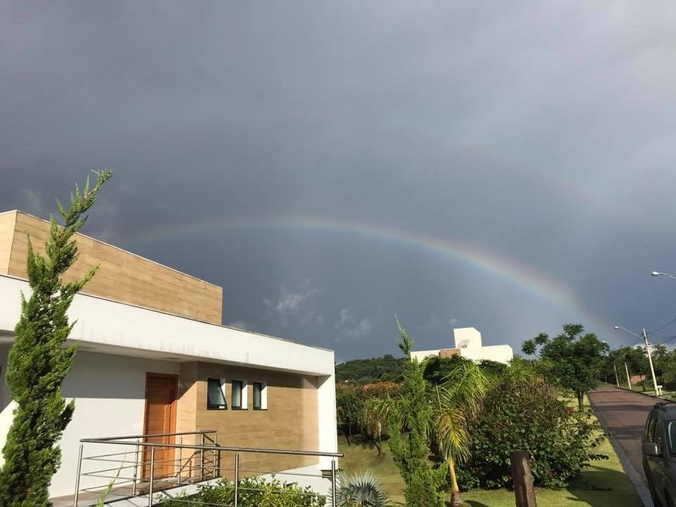 Casa de Campo Completa em Condominio Fechado