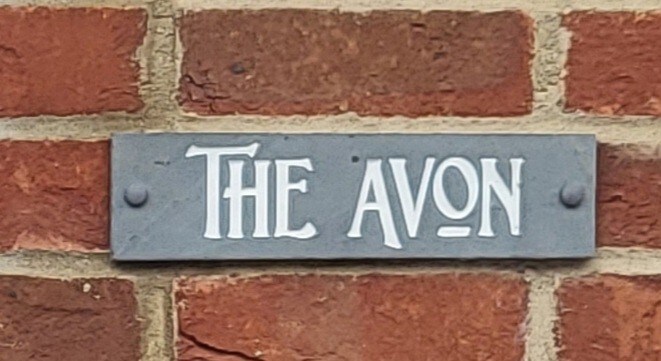 The Avon.
位于拉姆斯伯里的可爱私人公寓。