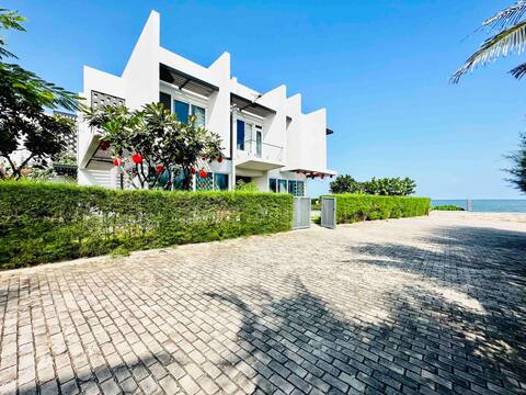 Yumi Oceanami Villa 6 phòng ngủ sát biển