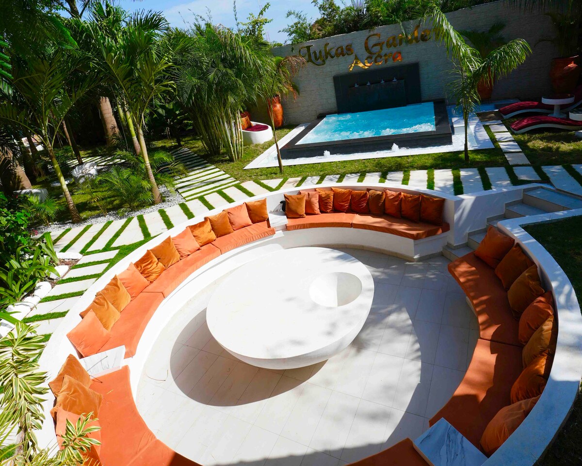 Lukass Garden House Accra with Pool, Jacuzzi & Gym