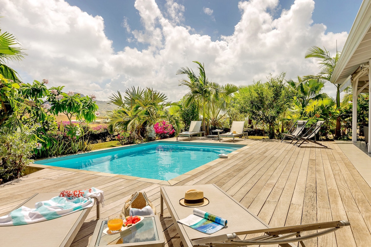Holiday house in Martinique with swimming pool