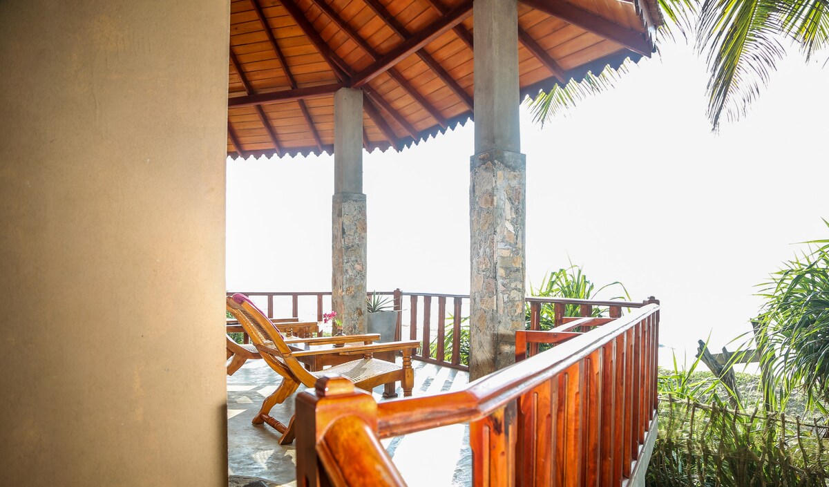 Nature Lanka-Sea Front cabana+Ayurveda Treatments