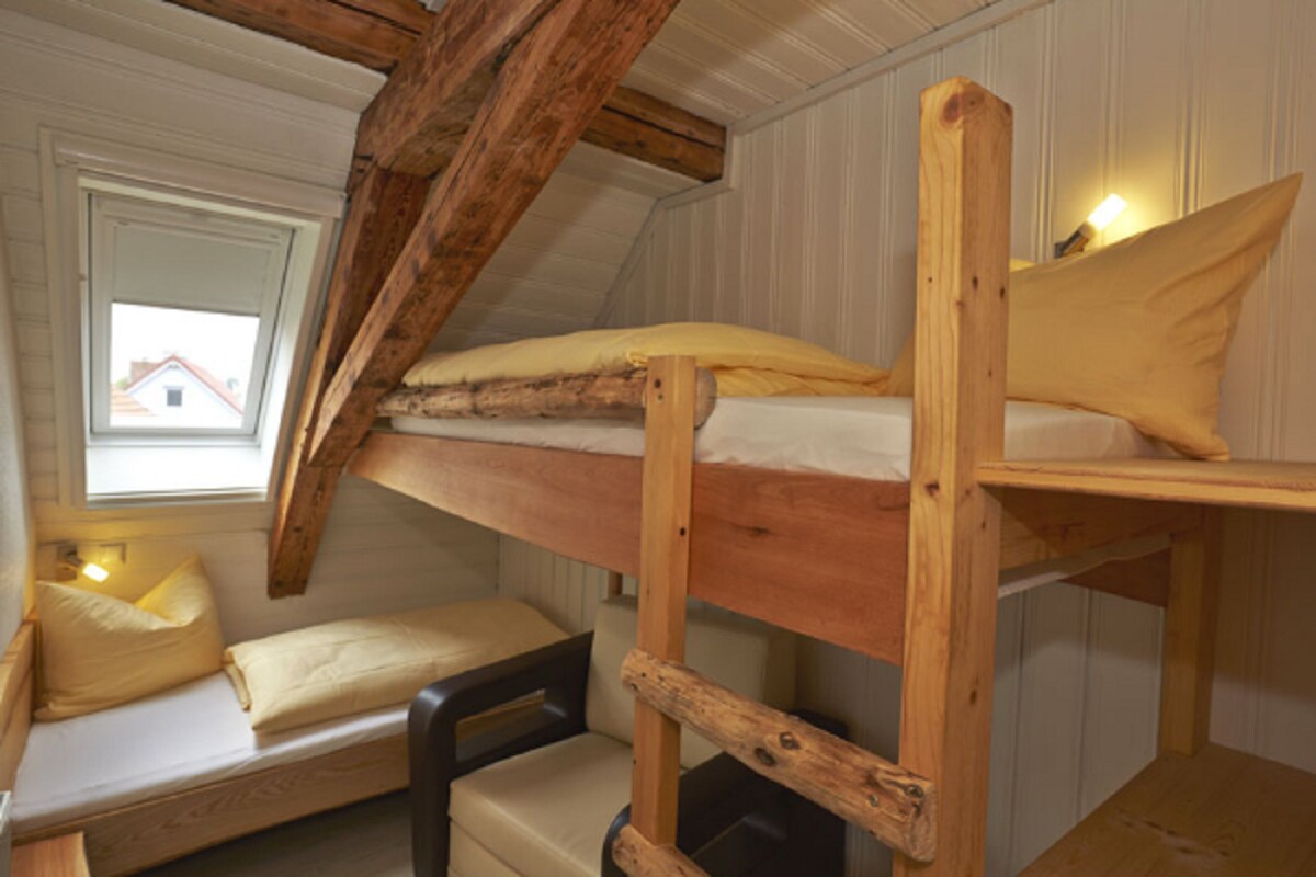 Feriensreiterhof Trunk （伊格斯海姆） ，带两间卧室和步入式淋浴的度假公寓
