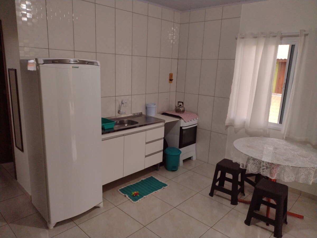 Casa Rosa-Apartamento na Barra de Ibiraquera