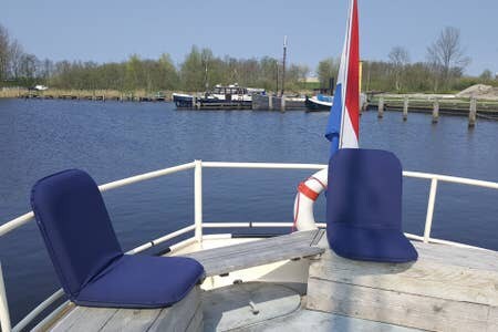 Lauwersmeer上温馨的Kotter
