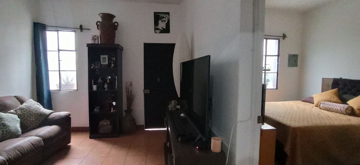 Apartamento equipado totalmente independiente