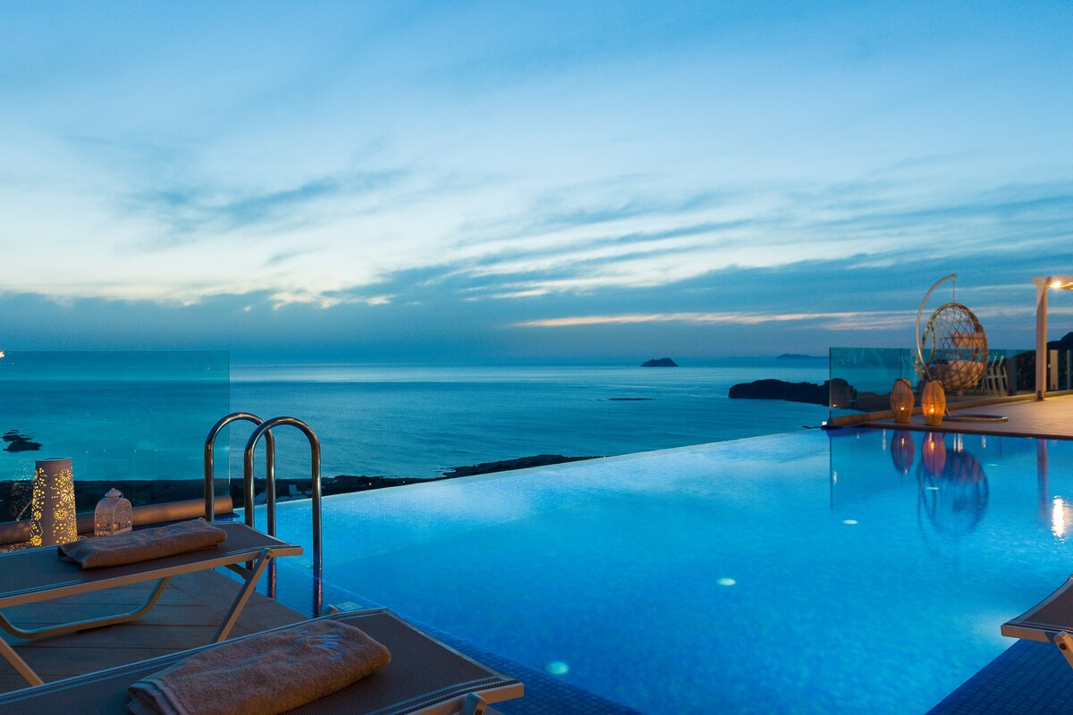Blue Horizon, luxury, stunning sea & sunset views
