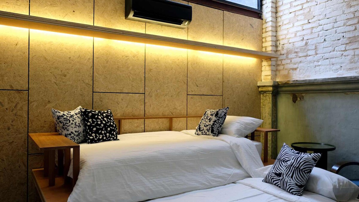 【20% off】Ipoh Old Town -Kong Heng Deluxe Duplex