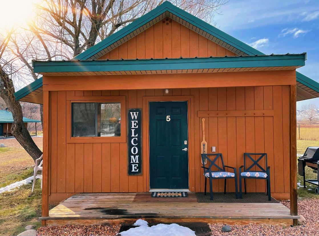 “The Cabin” at Three Mile Lodge