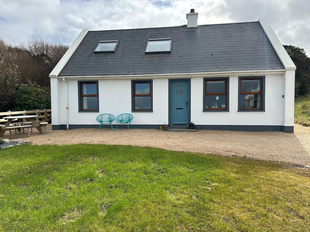 Cottage 1 in Falcarragh with ocean views