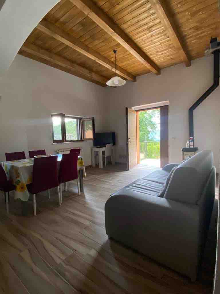 Borgo Don Armando
(Appartamento B)