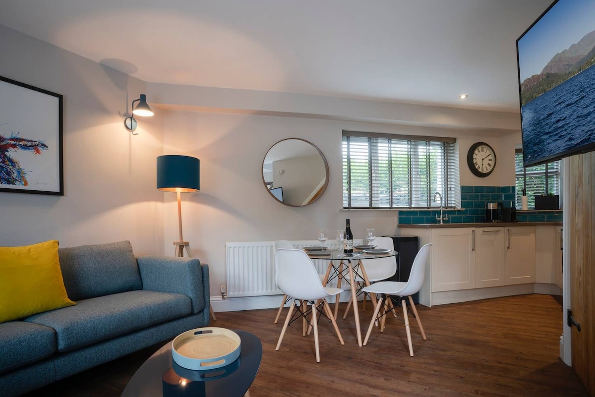 Cosy Nook - Central Windermere home by LetMeStay
