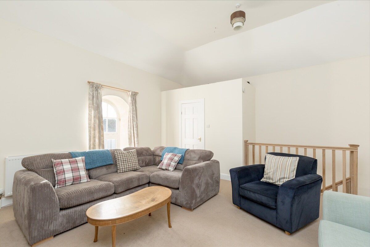 Overhailes Holiday Cottages - The Granary