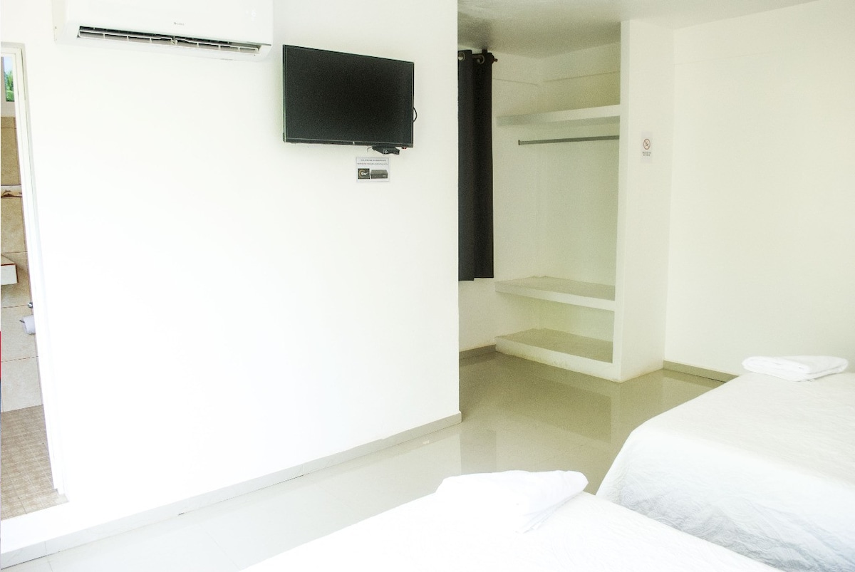 Hotel Las Palmas in Caleta: Private Room 7