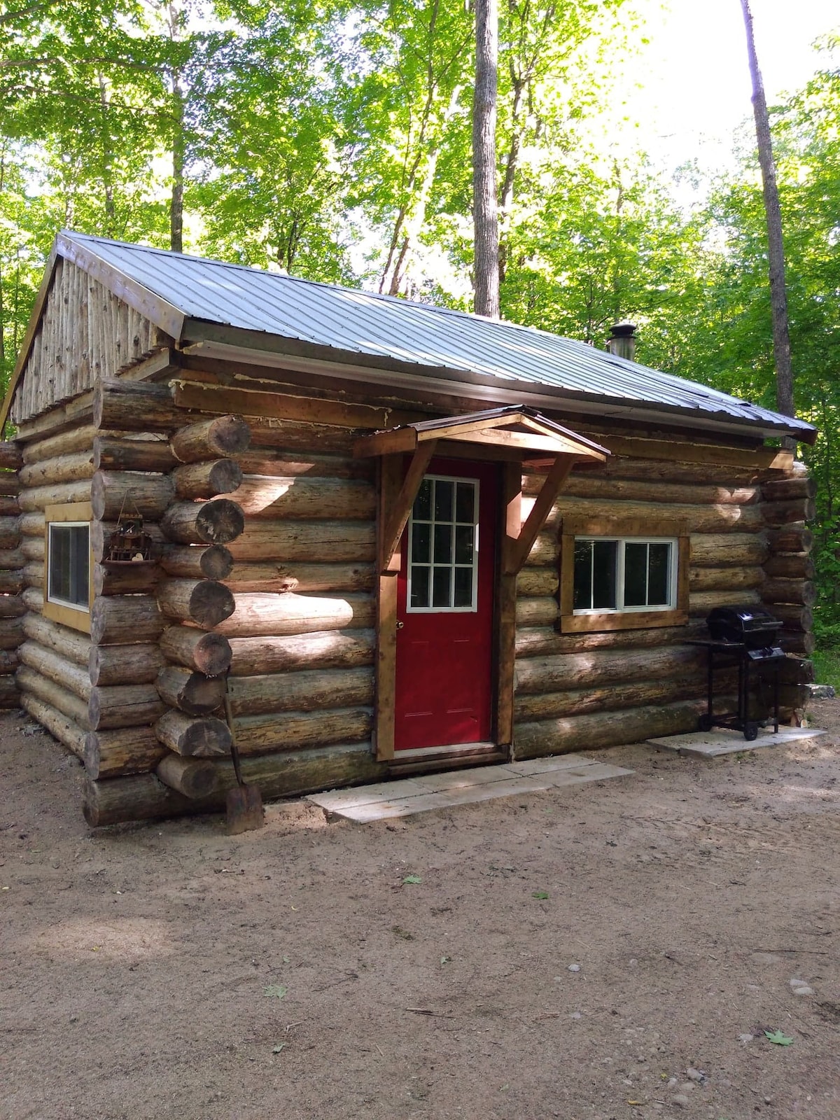 Sugarbush Log Cabin Offrid Serenity