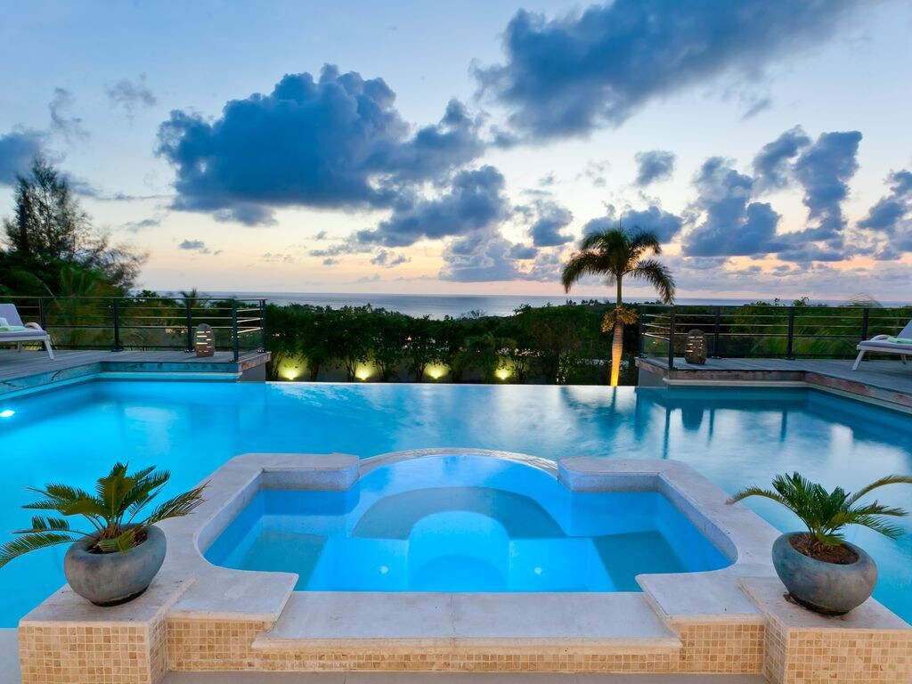 Stunning Ocean view 5BR modern private villa