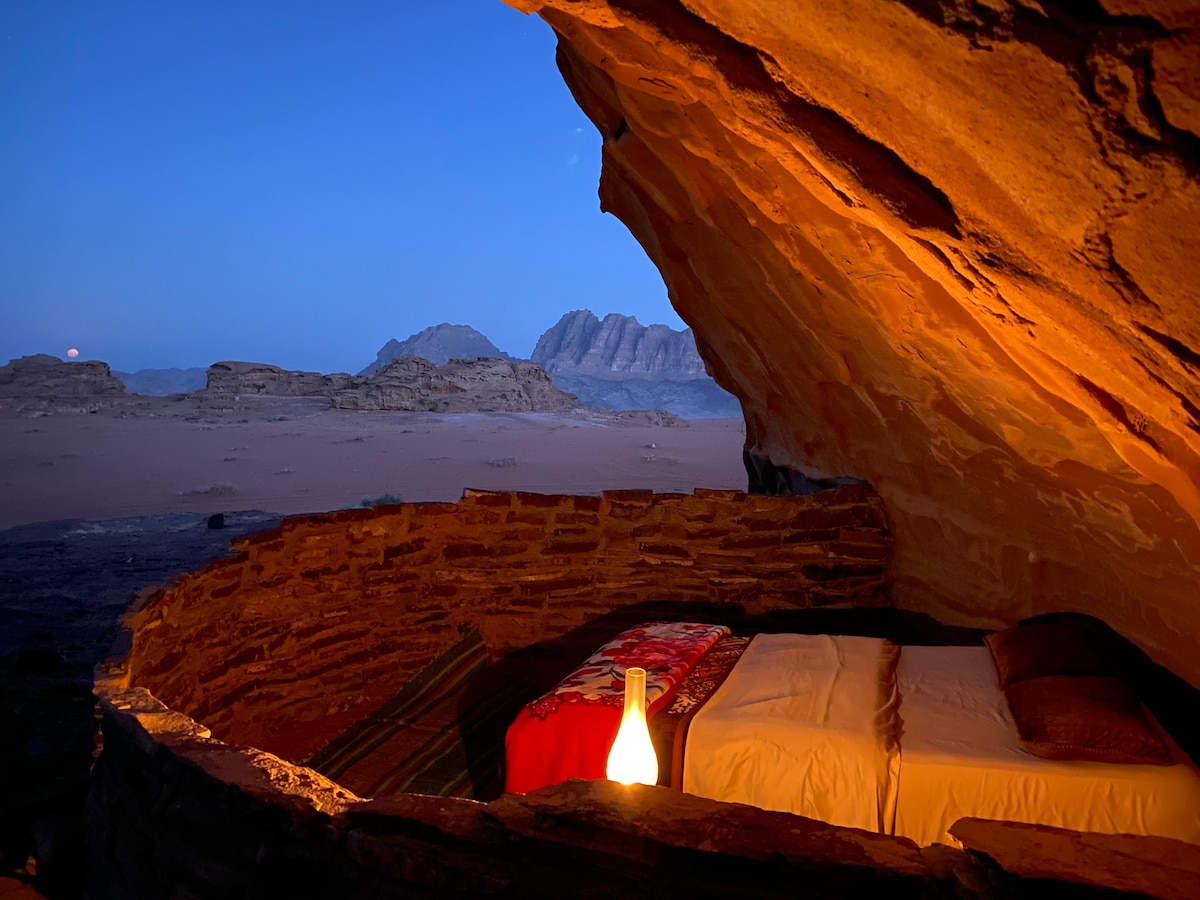 Wadi Rum Sunset Cave