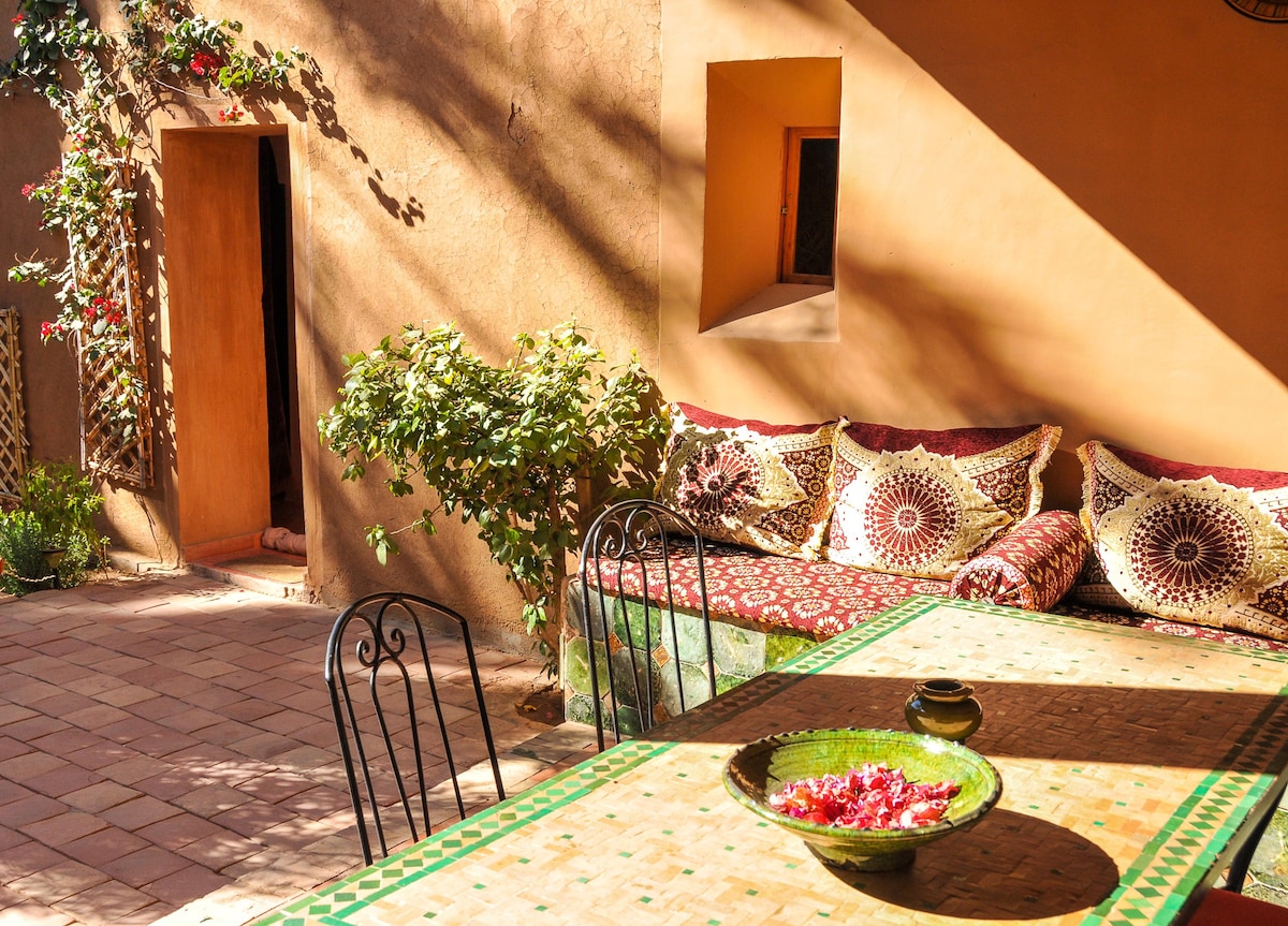 An authentic, traditional Riad in the Drâa oasis