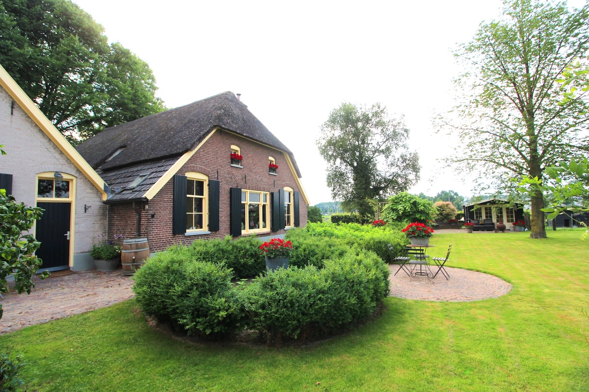 带大花园的乡村住宿加早餐旅馆「De Nieuwstratenhoeve」