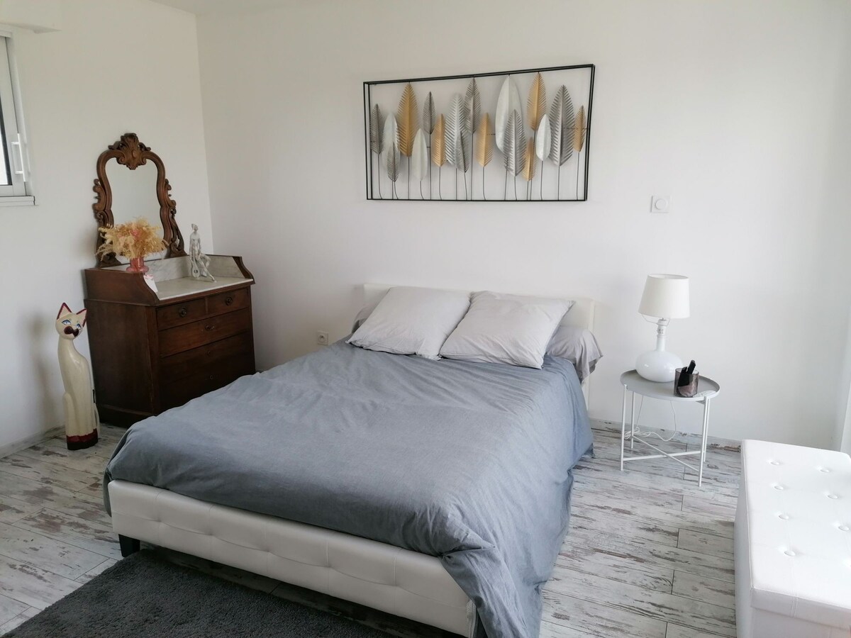 1 suite parentale+1 chambre spa 2 h compris