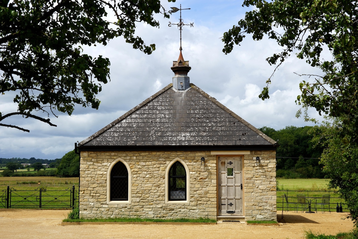 School Lodge ，可欣赏宽敞的公园景观