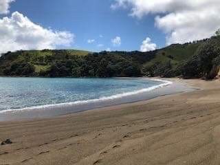 Matauri和Te Ngaere湾之间的私人海滩